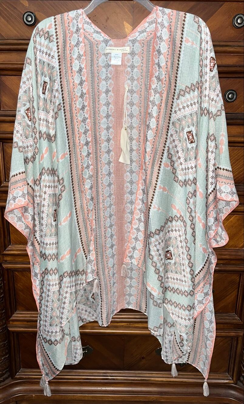 NWT! Farmers Market Geometric Print Kimono Ruana